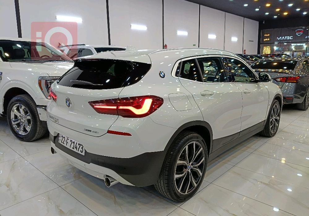 BMW X2